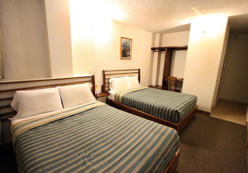 Hb Express Hotel Tlaxcala Номер фото